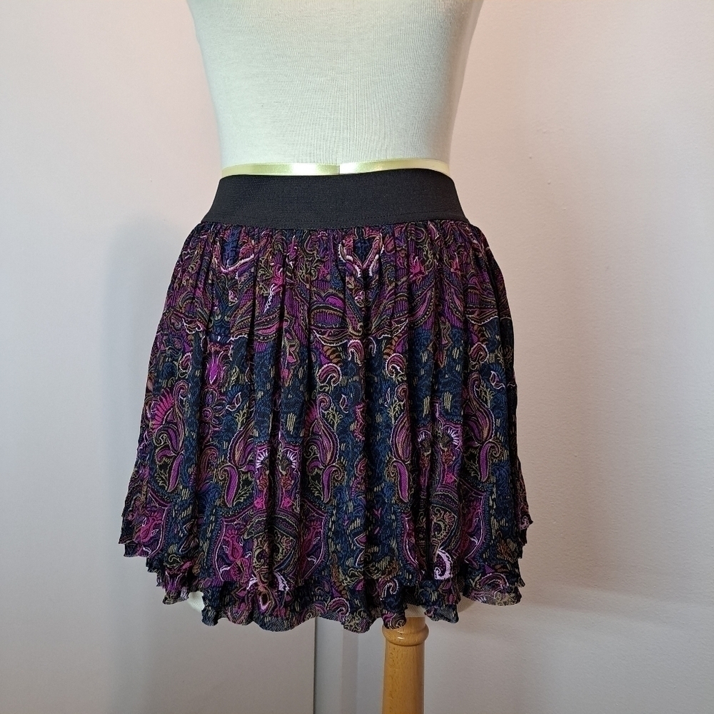 3 FOR 12 SALE Dark Paisley Express Skirt Size XS